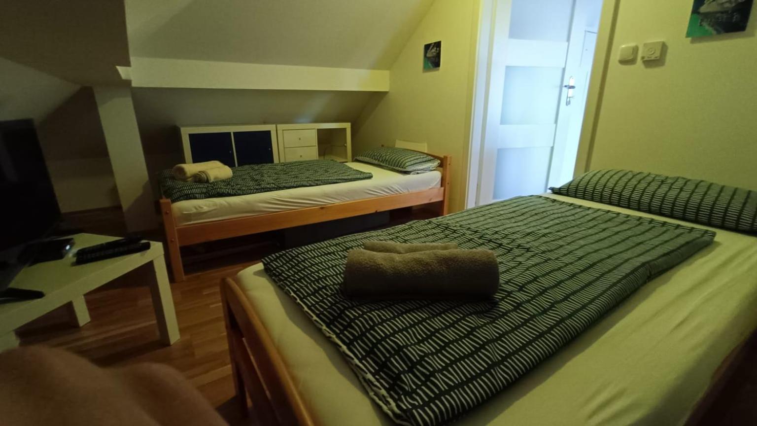 Traumlage Direkt Am See Balatonszárszó Екстериор снимка