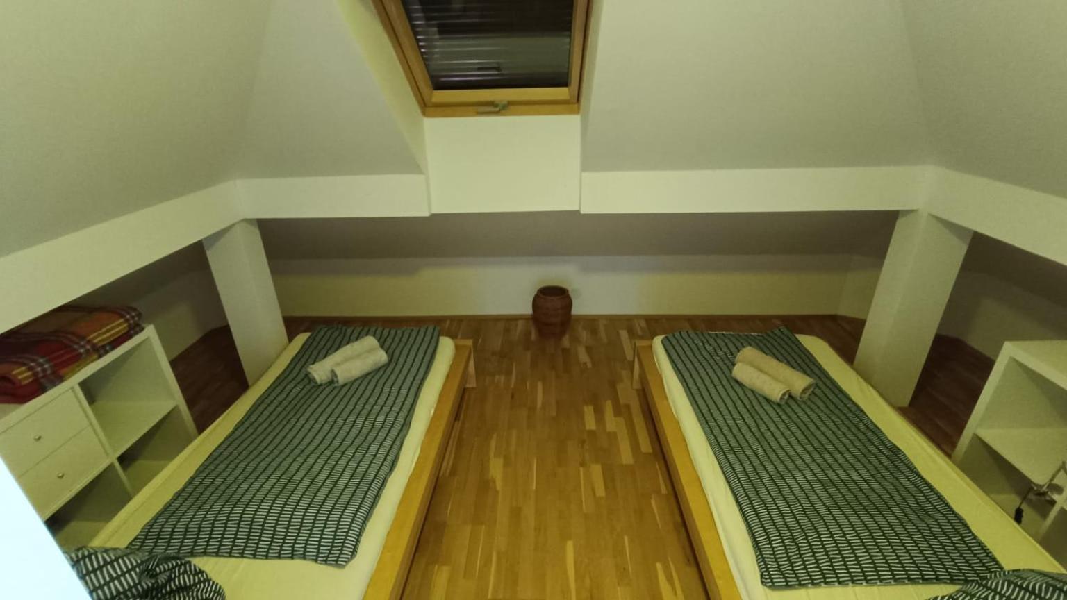 Traumlage Direkt Am See Balatonszárszó Екстериор снимка